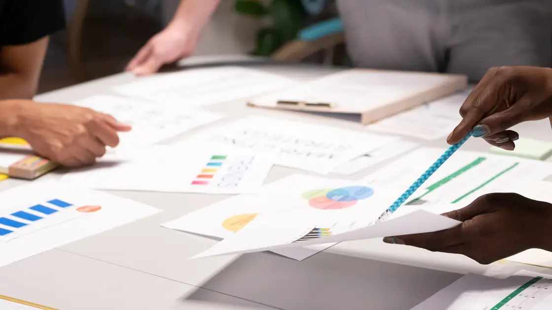How to Create a Fact-Checked Competitive Analysis with AI
