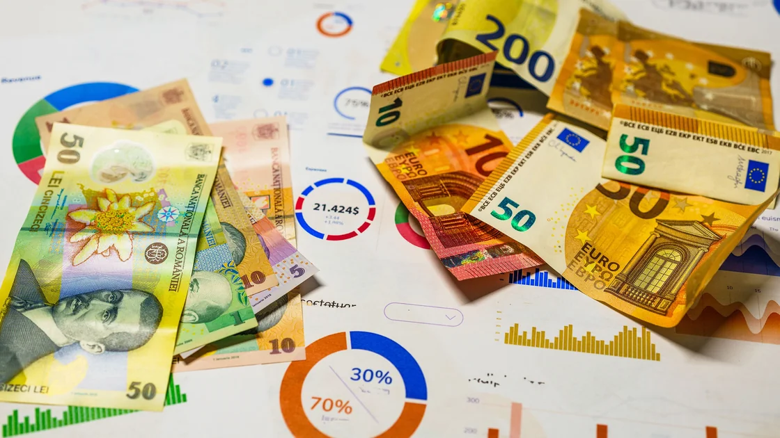 Charged in the Wrong Currency Abroad? How to Dispute DCC